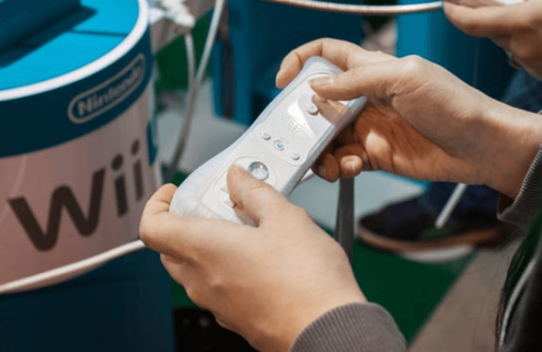 How to connect Wii to Roku TV